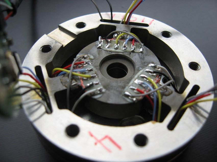 Force-Torque Sensor